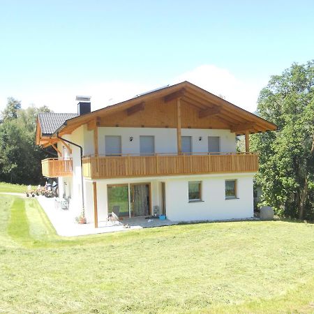 Ferienwohnungen Schlosshaeusl San Lorenzo di Sebato Bagian luar foto